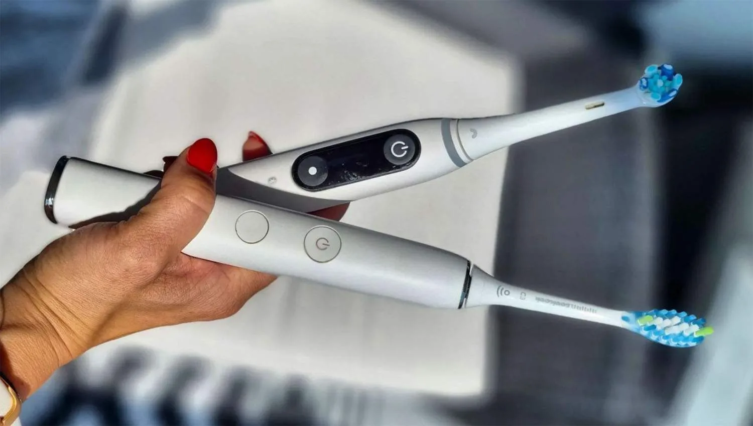 Sonická vs. oscilačno-rotačná kefka?,Zubná klinika Redaj - Košice -Prešov Petrovany